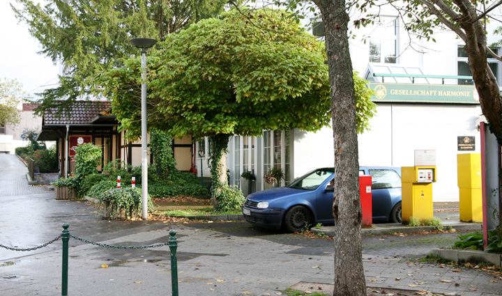Parkplatz der provisionsfreien Gastronomie-Immobilie Gesellschaft Harmonie Iserlohn